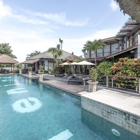 Villa Hening Jimbaran Exterior foto